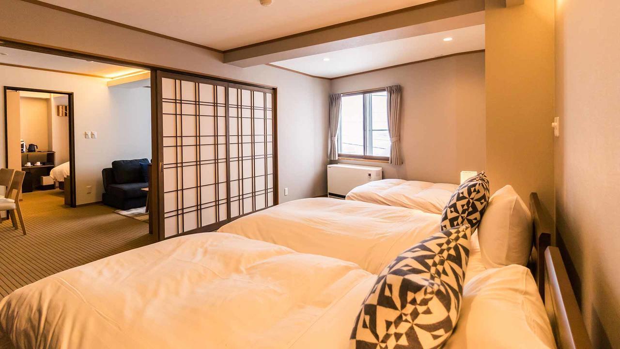 Hotel Silverhorn Мёко Экстерьер фото
