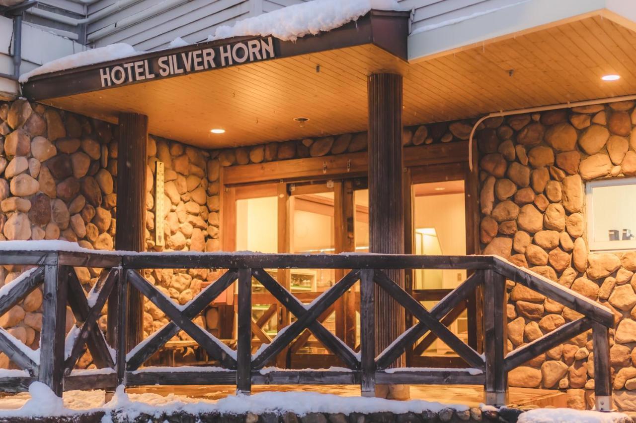 Hotel Silverhorn Мёко Экстерьер фото